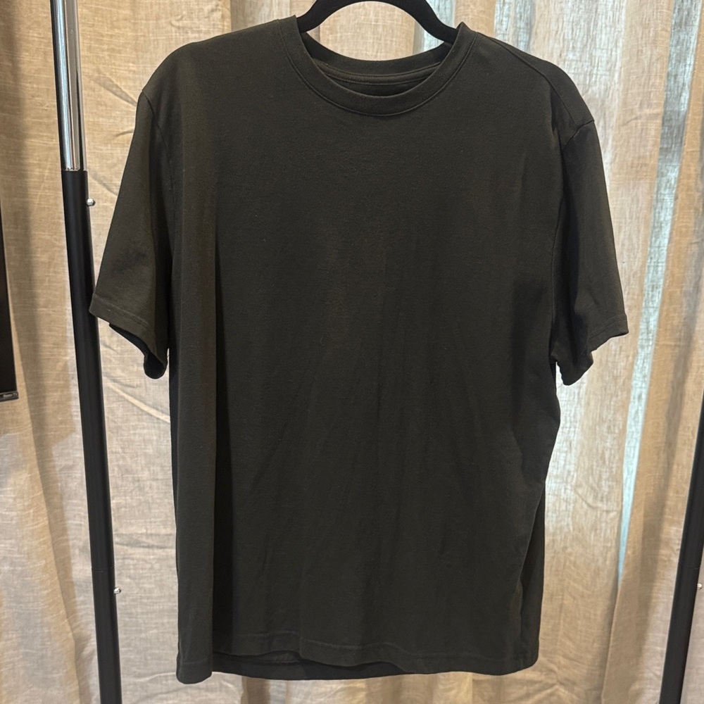 Classic Banana Republic Black Men's T-Shirt